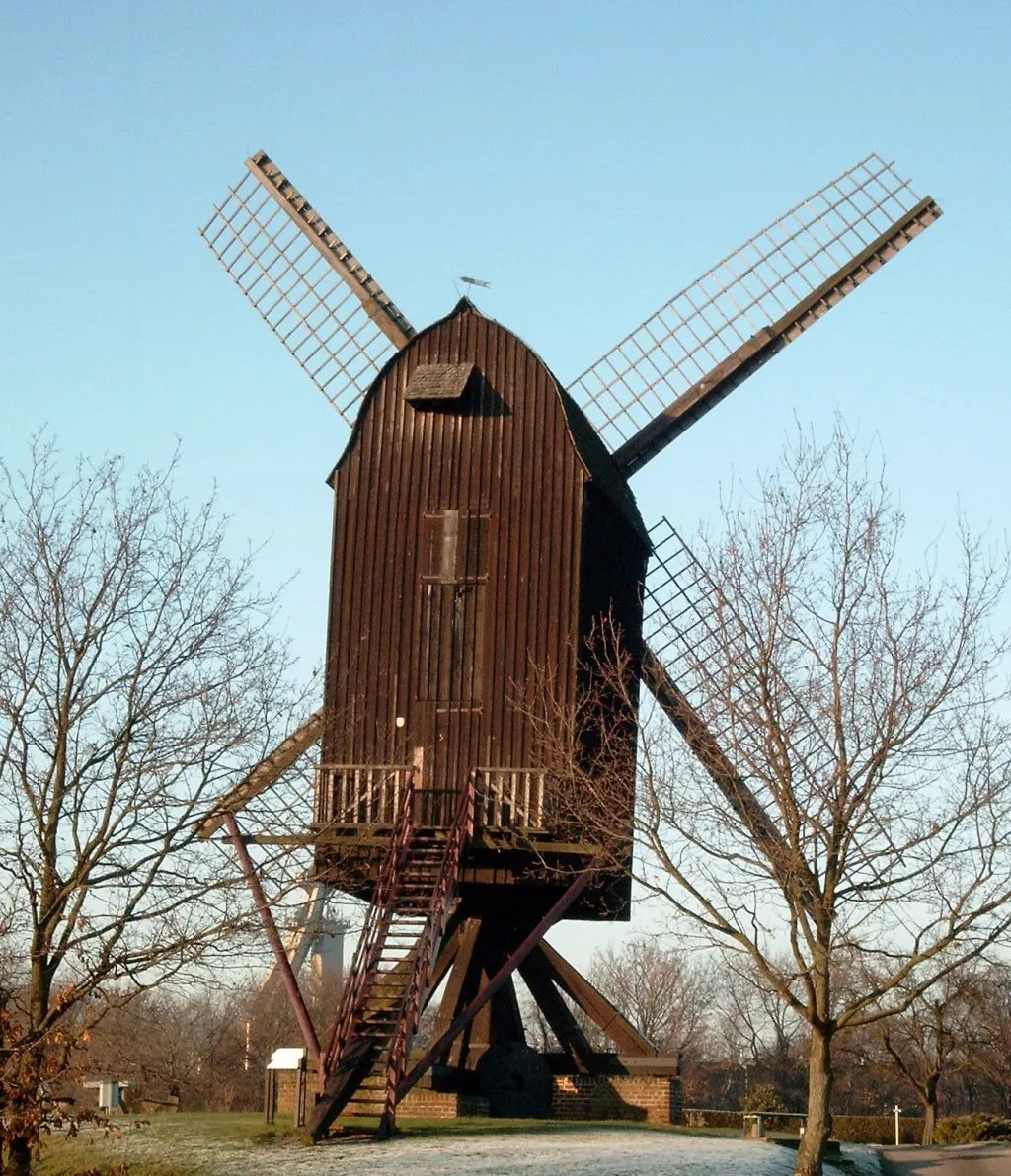Bockwindmühle in Tönisberg
