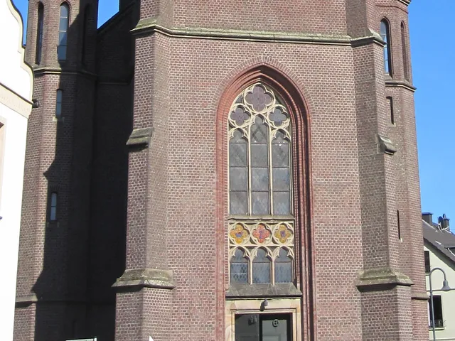 St. Antonius (Tönisberg)